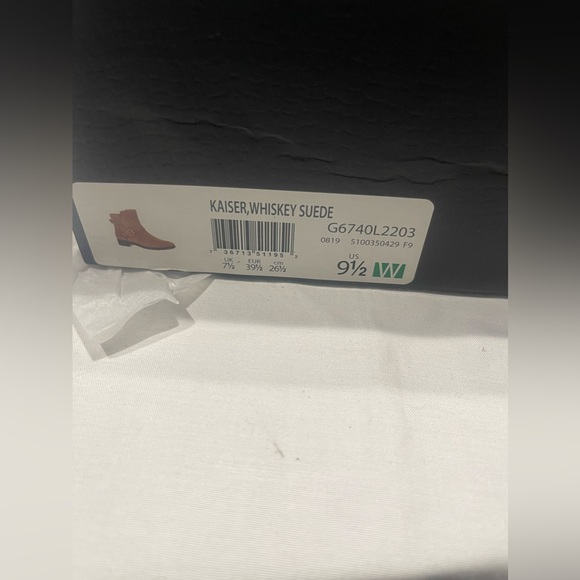 🤎🍂27 Edit Womens Kaiser Leather Pull On Whiskey Suede Booties Sz 9.5W NEW🤎🍂 - Picture 7 of 8